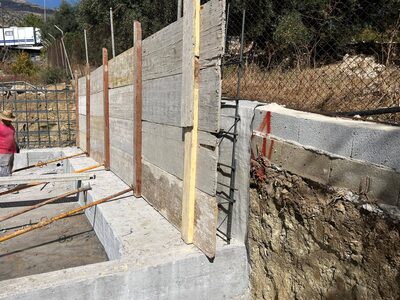 Formwork for a retaining wall
