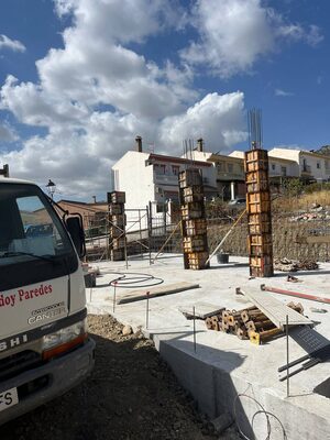 Formwork columns and our own machinery